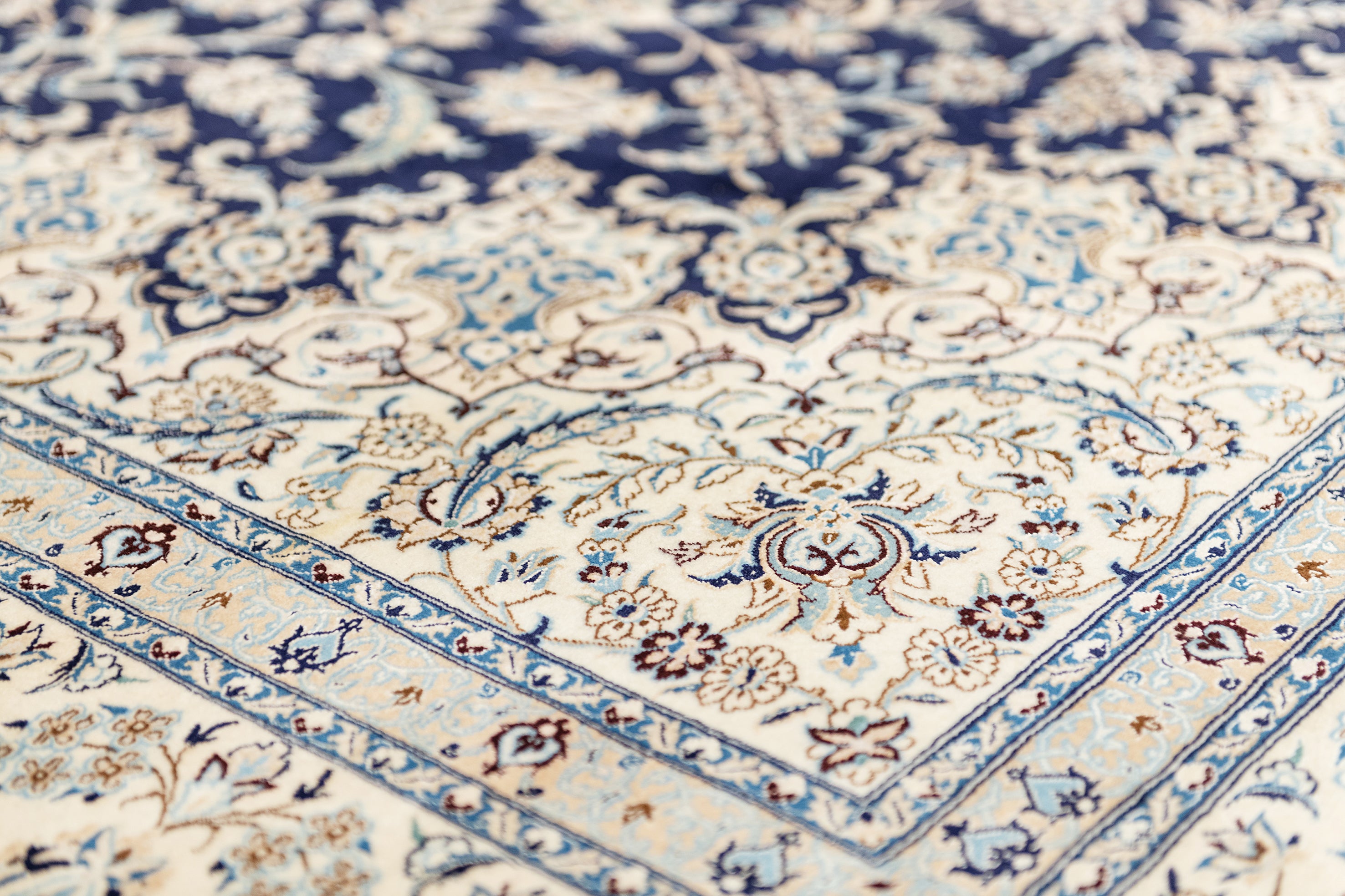 Tapis Nain - Bleu - 3,10 x 2,00m