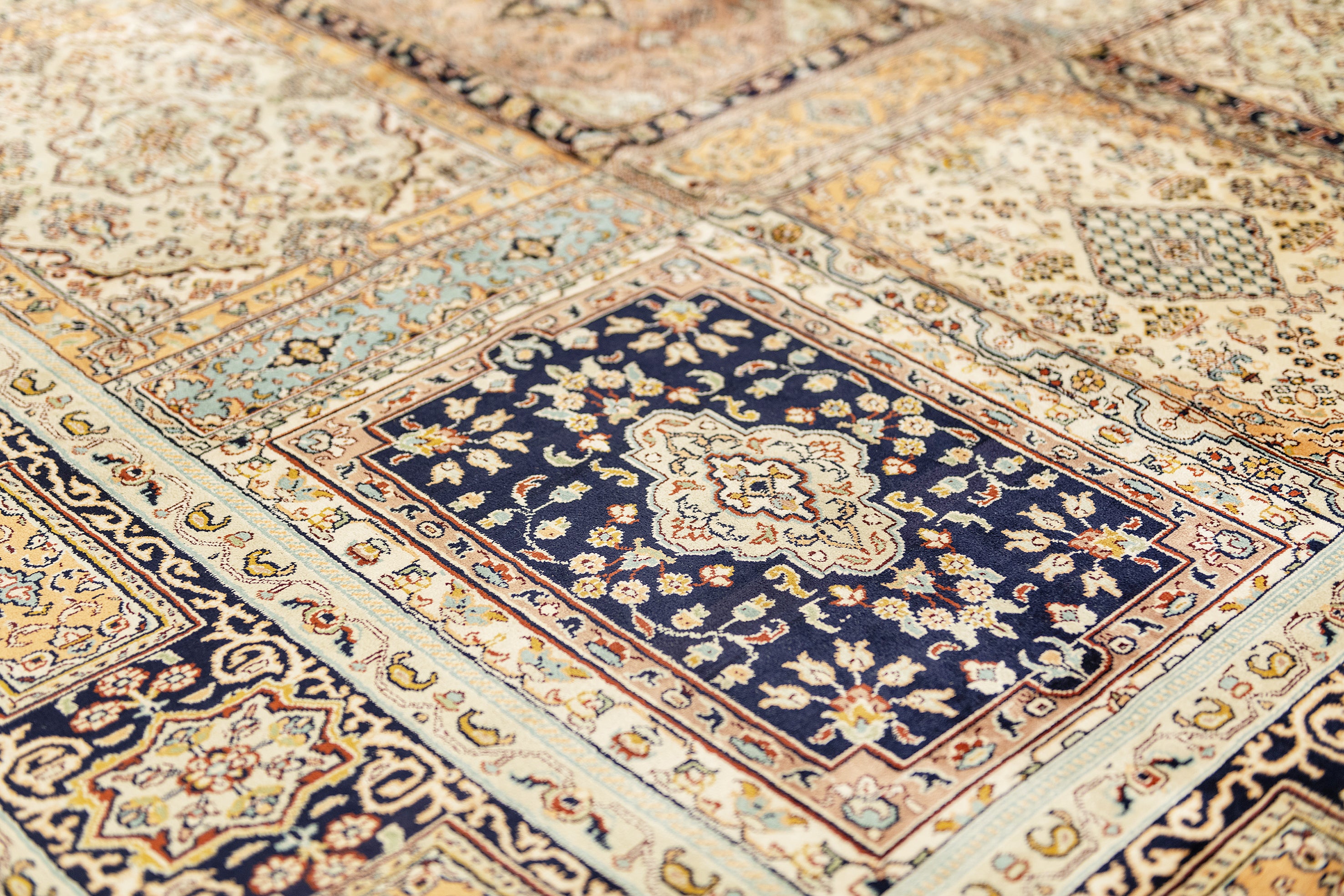 Tapis Kashmir - Beige - 3,04 x 2,17 m