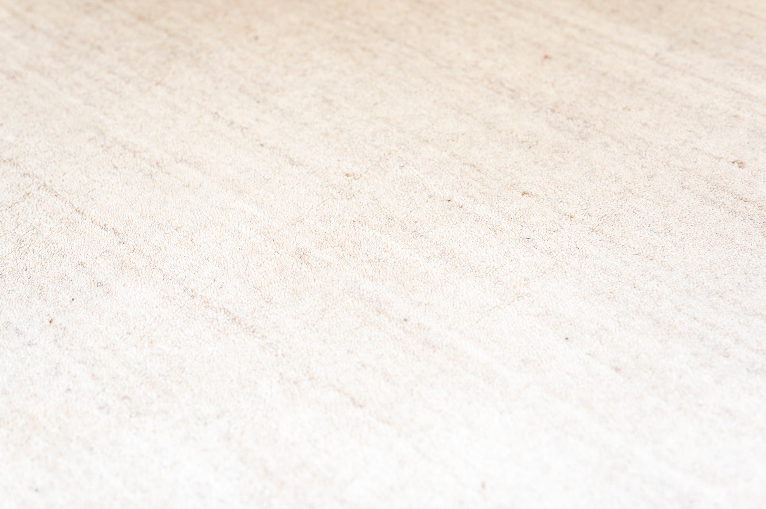 Monochrome Rug - Red - 3.00 x 2.40m